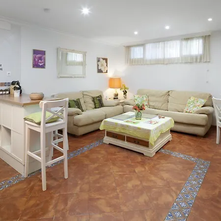 Jacaranda Appartement *