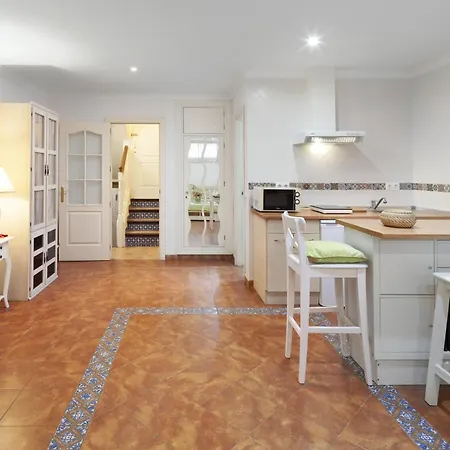 Appartement Jacaranda *